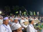 Ribuan Jemaah Padati Alun-Alun Ratu Zalecha, Banjar Berselawat Berlangsung Khidmat